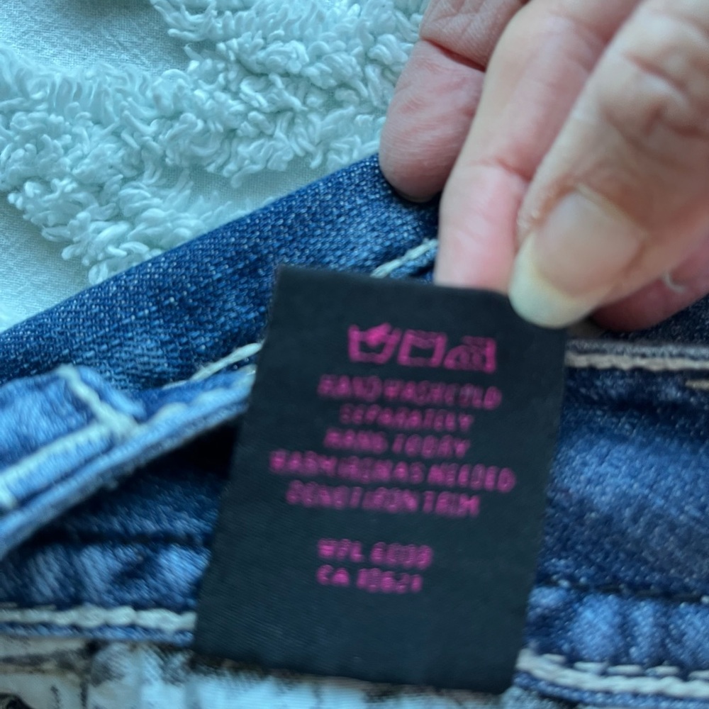 Rock and Roll Cowgirl jeans - Picture 9 of 12